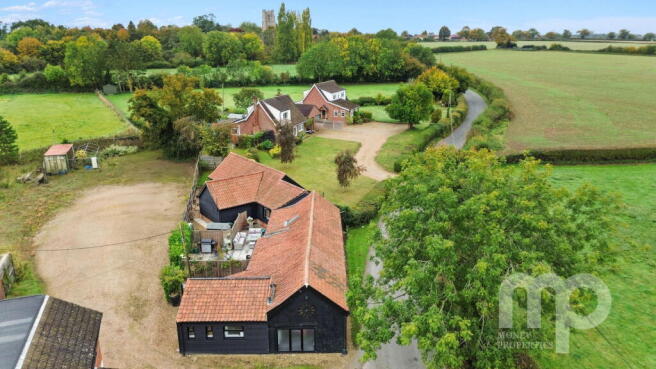 5 bed property, in Church Road, £599,000