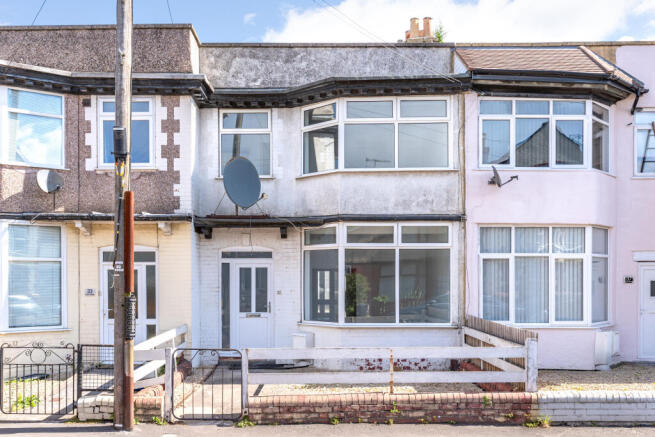 3 bed property, in Avonmouth, £260,000