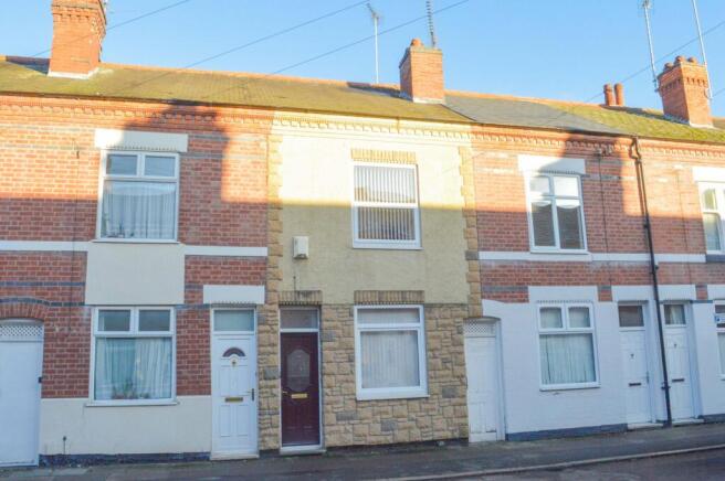 3 bed property, in Grasmere Street, £190,000