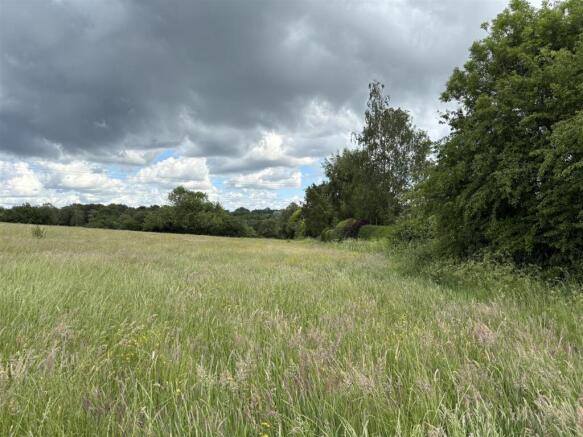 Land, in Ashby Road East, £175,000
