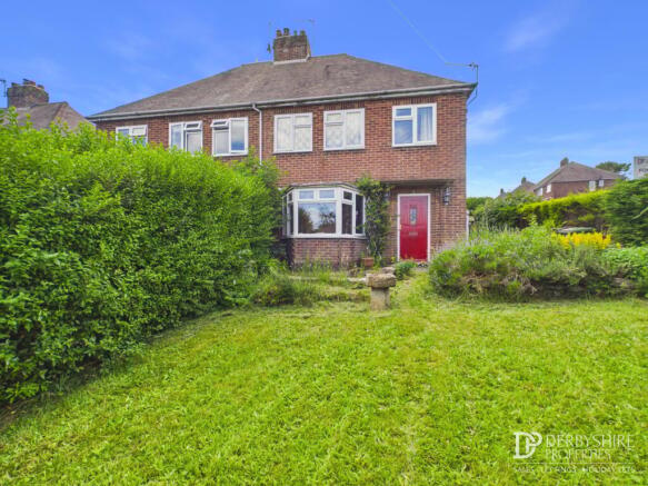 3 bed property, in Belper Lane, £240,000