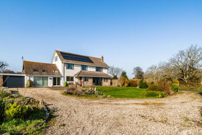 5 bed property, in Drury Lane, £1,000,000