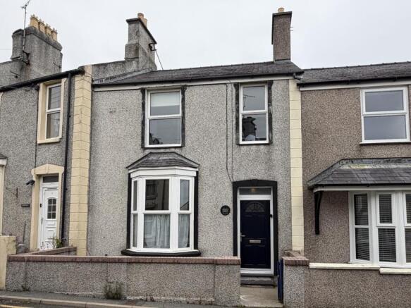 3 bed property, in Isfryn, £139,950