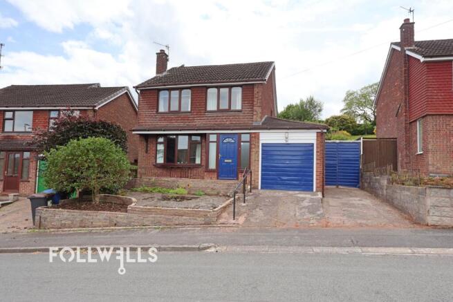 3 bed property, in Stockwood Road, £277,000
