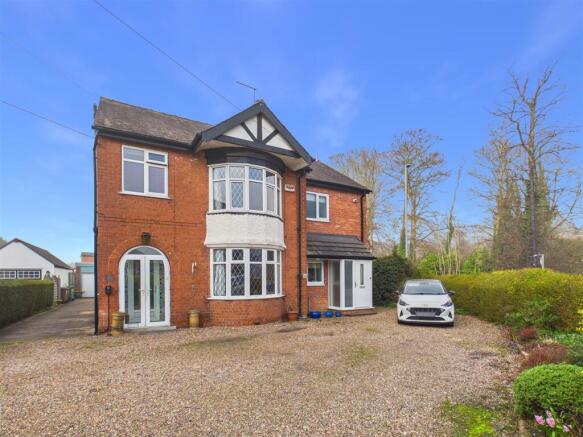 4 bed property, in West End Road, £550,000