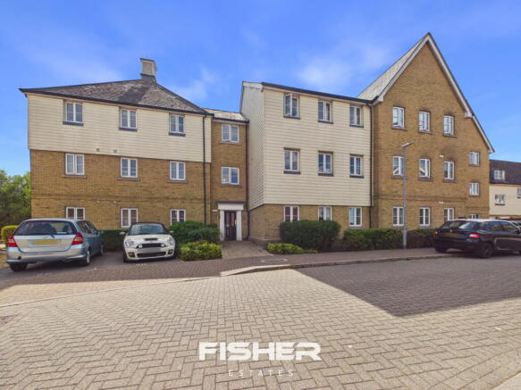 2 bed property, in Weetmans Drive, £155,000