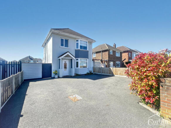 3 bed property, in Wallisdown Road, £350,000
