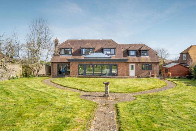 5 bed property, in Chinnor Road, £1,400,000
