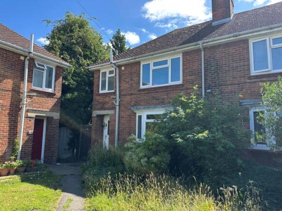 2 bed property, in 21 Watling Place, £143,000
