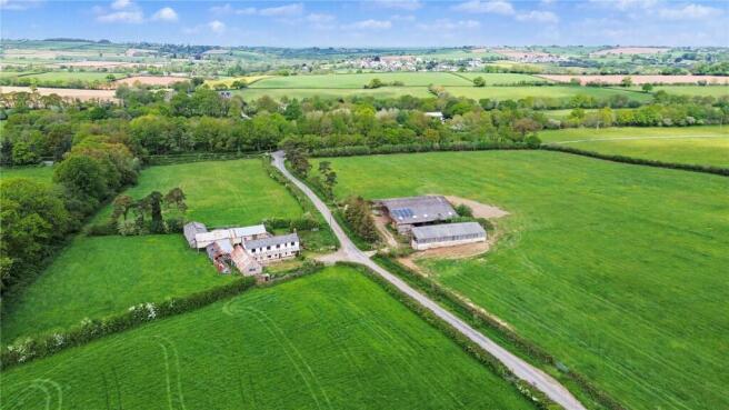 3 bed property, in 92.52 Acres - Bow, £1,455,000