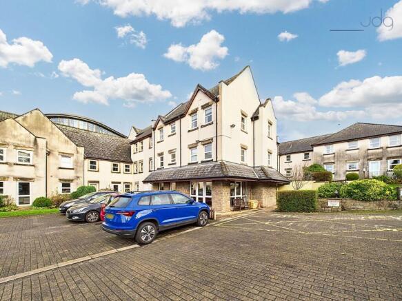 2 bed property, in Alfred Street, £85,000