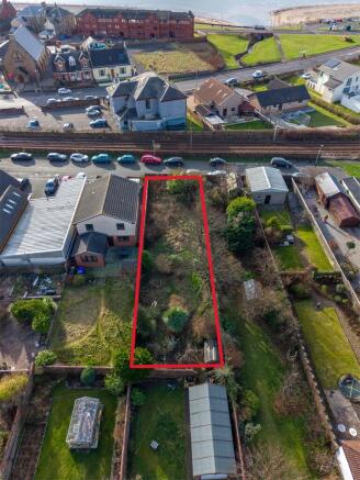 Land, in Land entered via Bute Terrace behind 68 Caledonia Road, £70,000