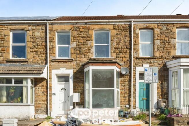 3 bed property, in Rhondda Street, £180,000