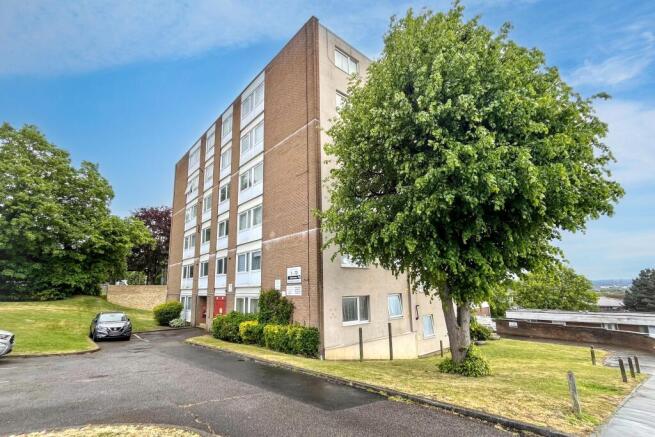 Studio, in Menlo Gardens, £75,000