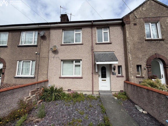 3 bed property, in Bryn Llwyd, £185,000