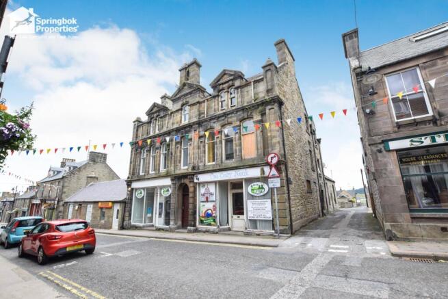 3 bed property, in Mid Street, £75,000