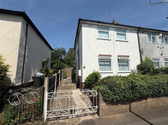 3 bed property, in Reansway Square, £157,000