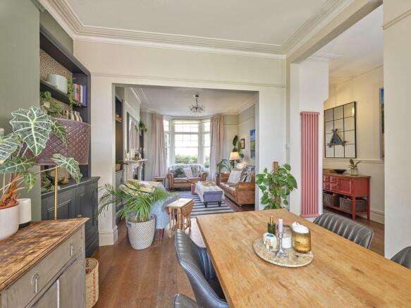 5 bed property, in St. Edwards Road, £900,000