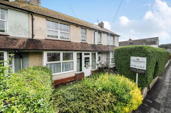 3 bed property, in Hebe Road, £375,000