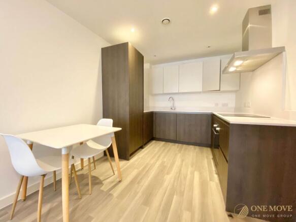 1 bed property, in Halo House, £180,000