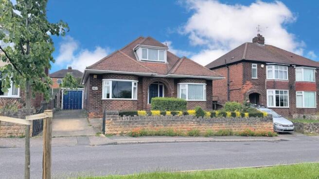 2 bed property, in Nottingham Road, £275,000