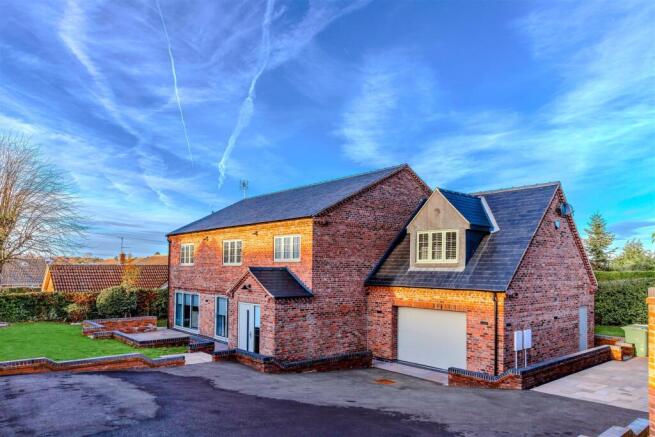 5 bed property, in The Ropewalk, £1,000,000
