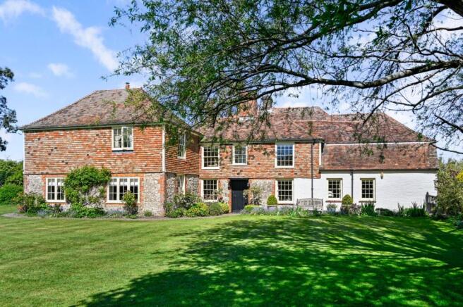 5 bed property, in Bilsington, £1,195,000