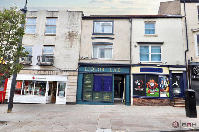3 bed property, in Hall Gate, £265,000
