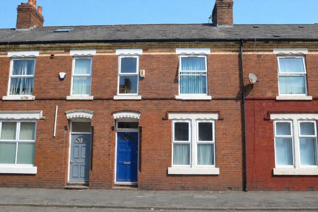 3 bed property, in Claremont Road, £249,950