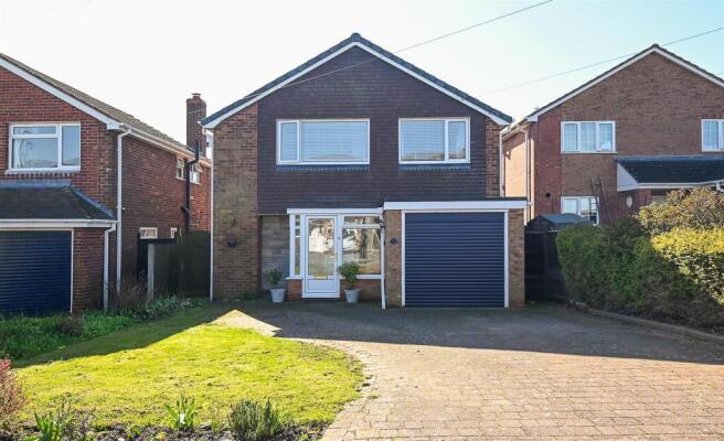4 bed property, in Lightwood Road, £385,000