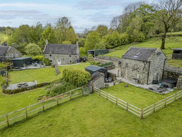 2 bed property, in Back Lane, £795,000