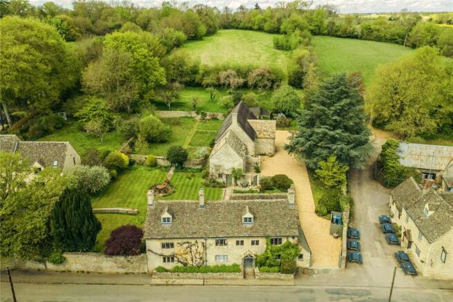 5 bed property, in Down House and Barn, £2,400,000