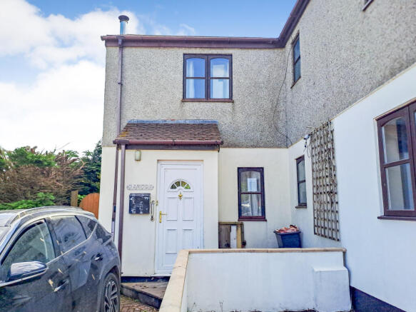 3 bed property, in Daroca Forth Vean, £135,000