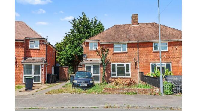 1 bed property, in Flat 28 Edward Road, £55,000