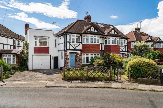 4 bed property, in Barnfield Avenue, £1,000,000