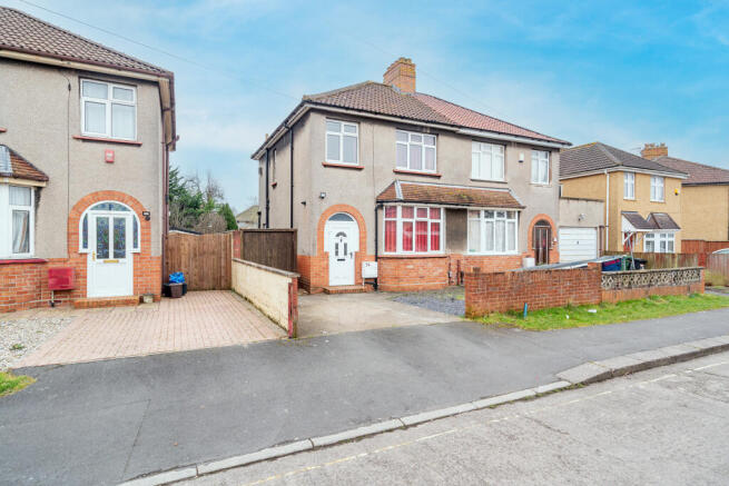 3 bed property, in Horfield, £395,000