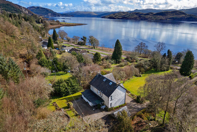 4 bed property, in Minard, £375,000