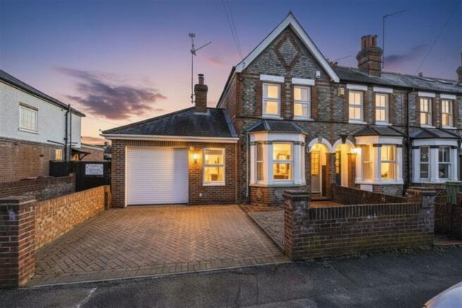 3 bed property, in Washington Road, £525,000