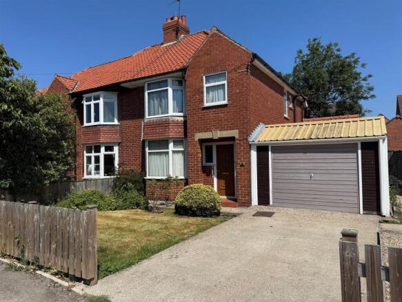 3 bed property, in Westlands, £235,000