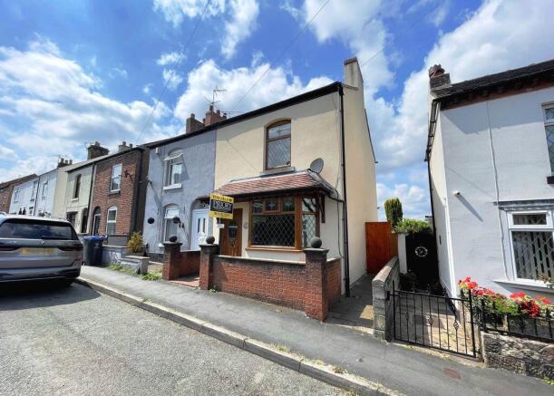 2 bed property, in John Street, £159,500