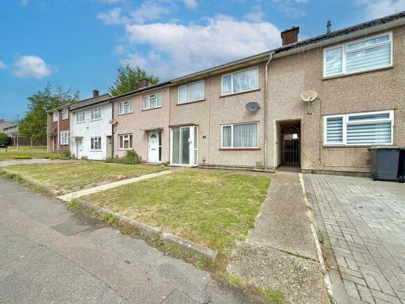 3 bed property, in Beadlow Road, £300,000