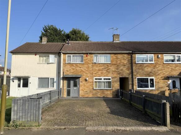 3 bed property, in Kelso Green, £210,000