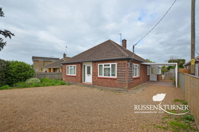 3 bed property, in Small Holdings Road, £239,995