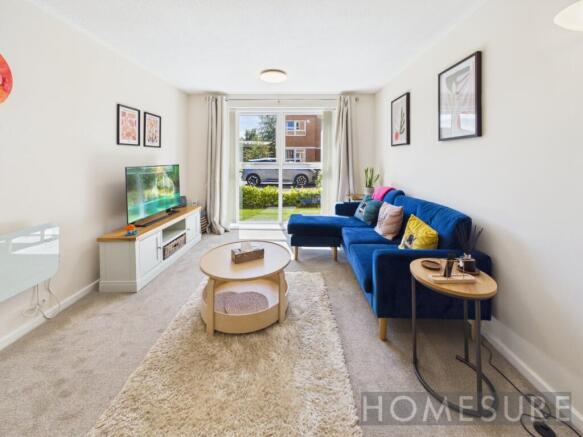 2 bed property, in Crown Station Place, £105,000