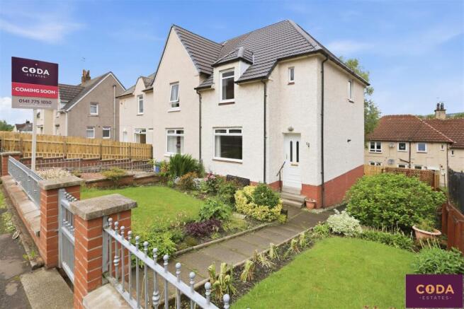 2 bed property, in Westergreens Avenue, £165,000