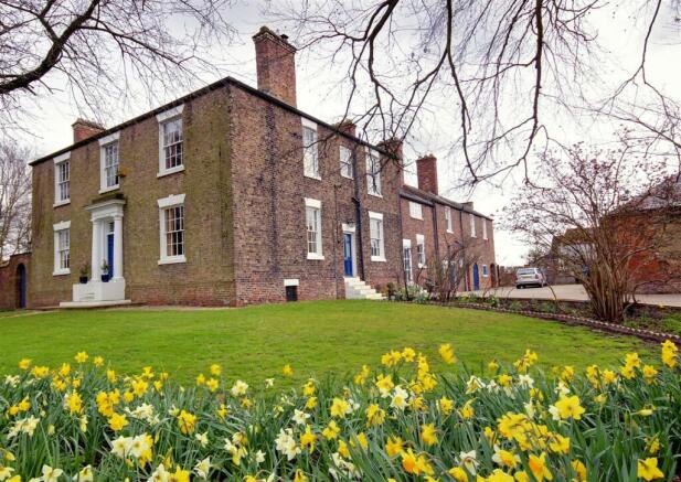 6 bed property, in Church Lane, £885,000