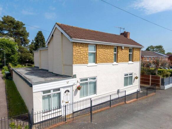 5 bed property, in Melbourne Road, £625,000