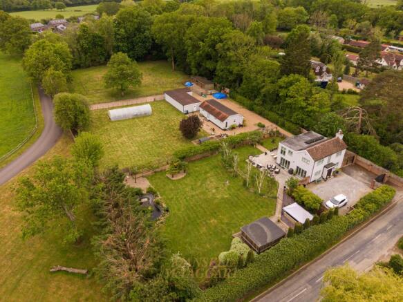 5 bed property, in Hare Lane, £1,300,000