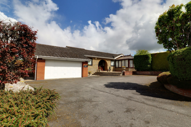 3 bed property, in Little Lane, £395,000