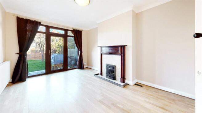 3 bed property, in Bonnersfield Close, £725,000